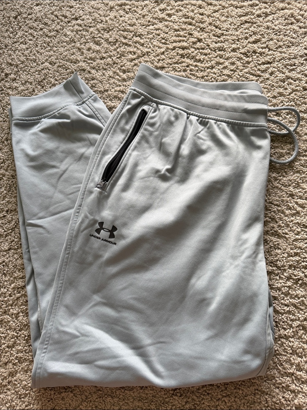 Under Armour Light Gray Men’s Jogger Sweatpants